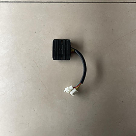 SCOOTER ÇİFT SOKETLİ KONJEKTÖR